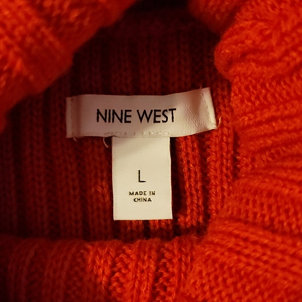 ❗HP❗☆ Nine West ☆ NWT Red Turtleneck Sweater Large - Picture 6 of 7